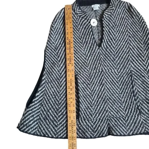Kate Spade Baby Alpaca Black Gray Wool Chevron Poncho Sweater Small Medium - Picture 5 of 8